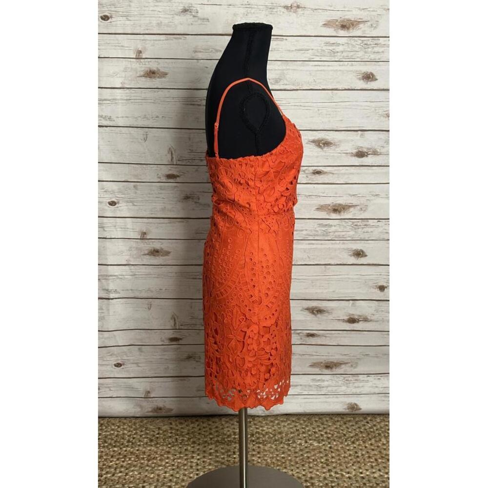 Lulus Perfect Love sleeveless lace sheath mini dress Size Small - Picture 3 of 7